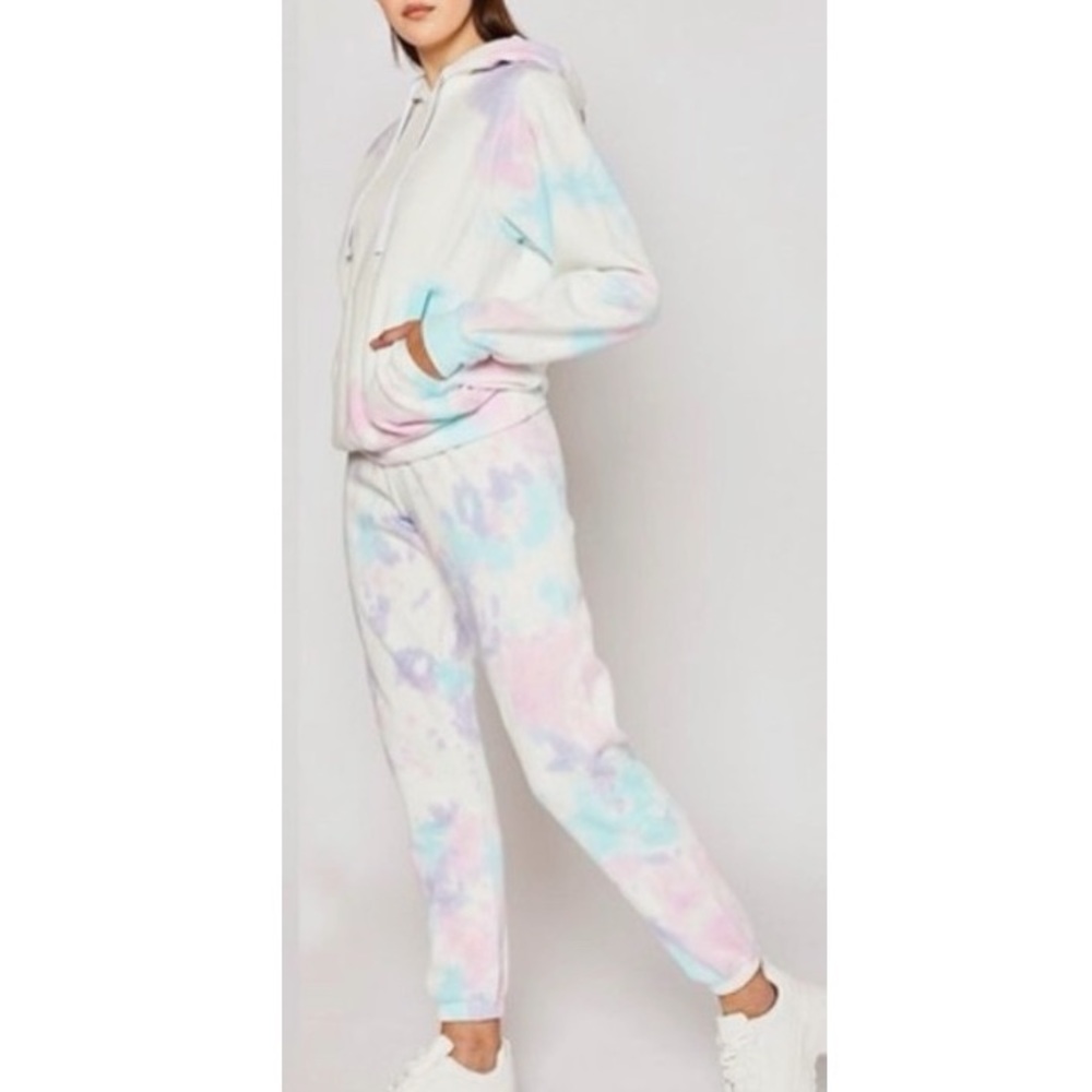 Soft Tie Dye Tracksuit sweatsuit jogger and hoodie